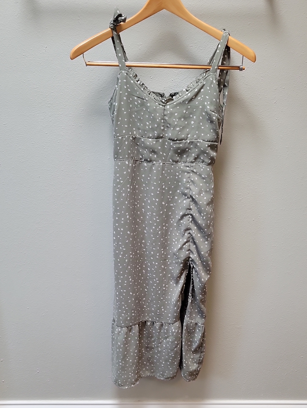 Abercrombie & Fitch Grey Polka Dot Midi Dress with Side Ruching